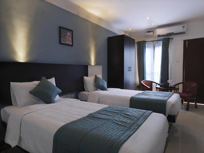 Aquarock Hotel Kazhakuttam Ruang foto